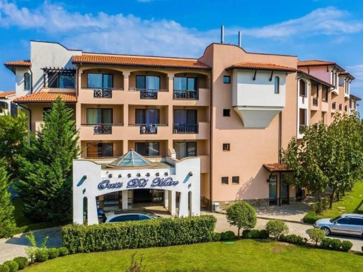 לוזנטס Oasis Del Mare Beach Front Hotel מראה חיצוני תמונה