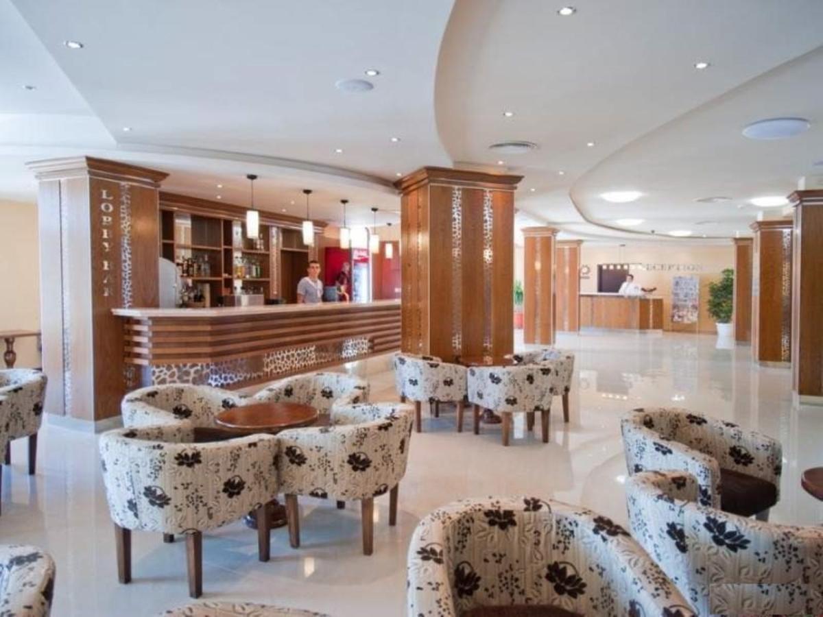 לוזנטס Oasis Del Mare Beach Front Hotel מראה חיצוני תמונה