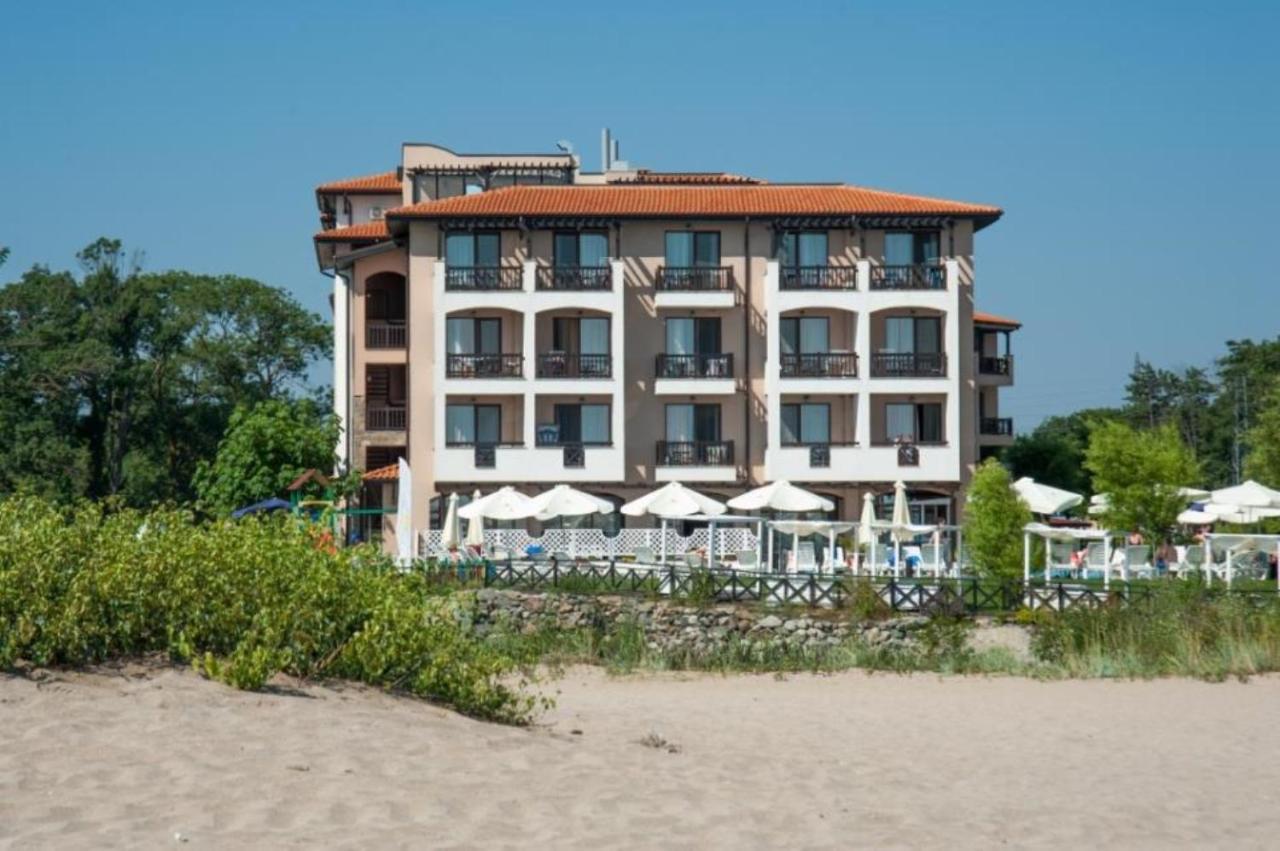 לוזנטס Oasis Del Mare Beach Front Hotel מראה חיצוני תמונה