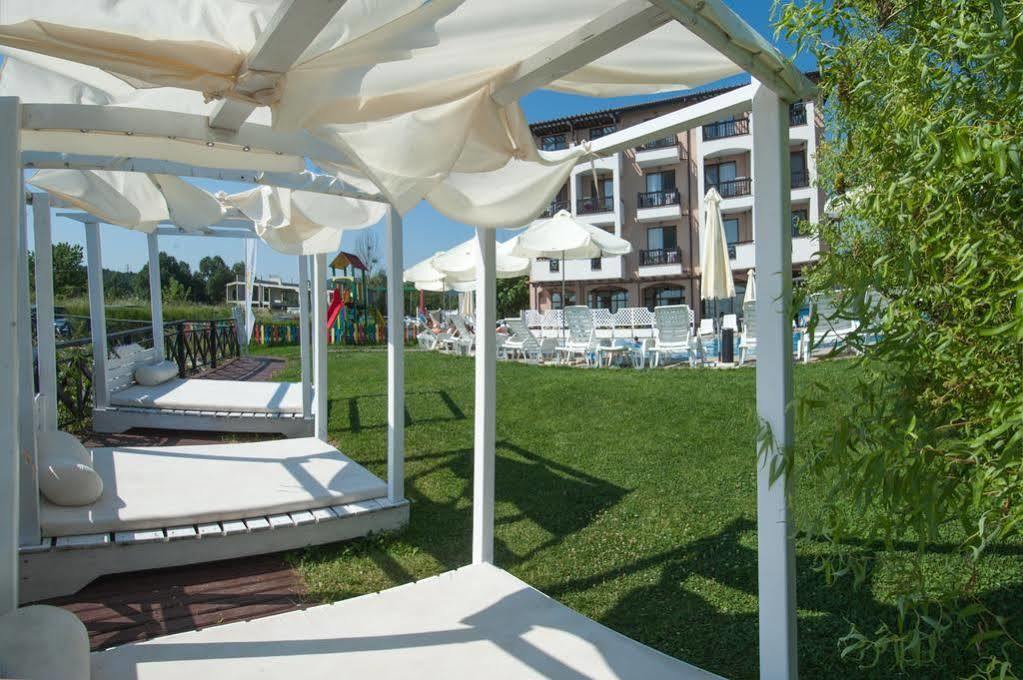 לוזנטס Oasis Del Mare Beach Front Hotel מראה חיצוני תמונה